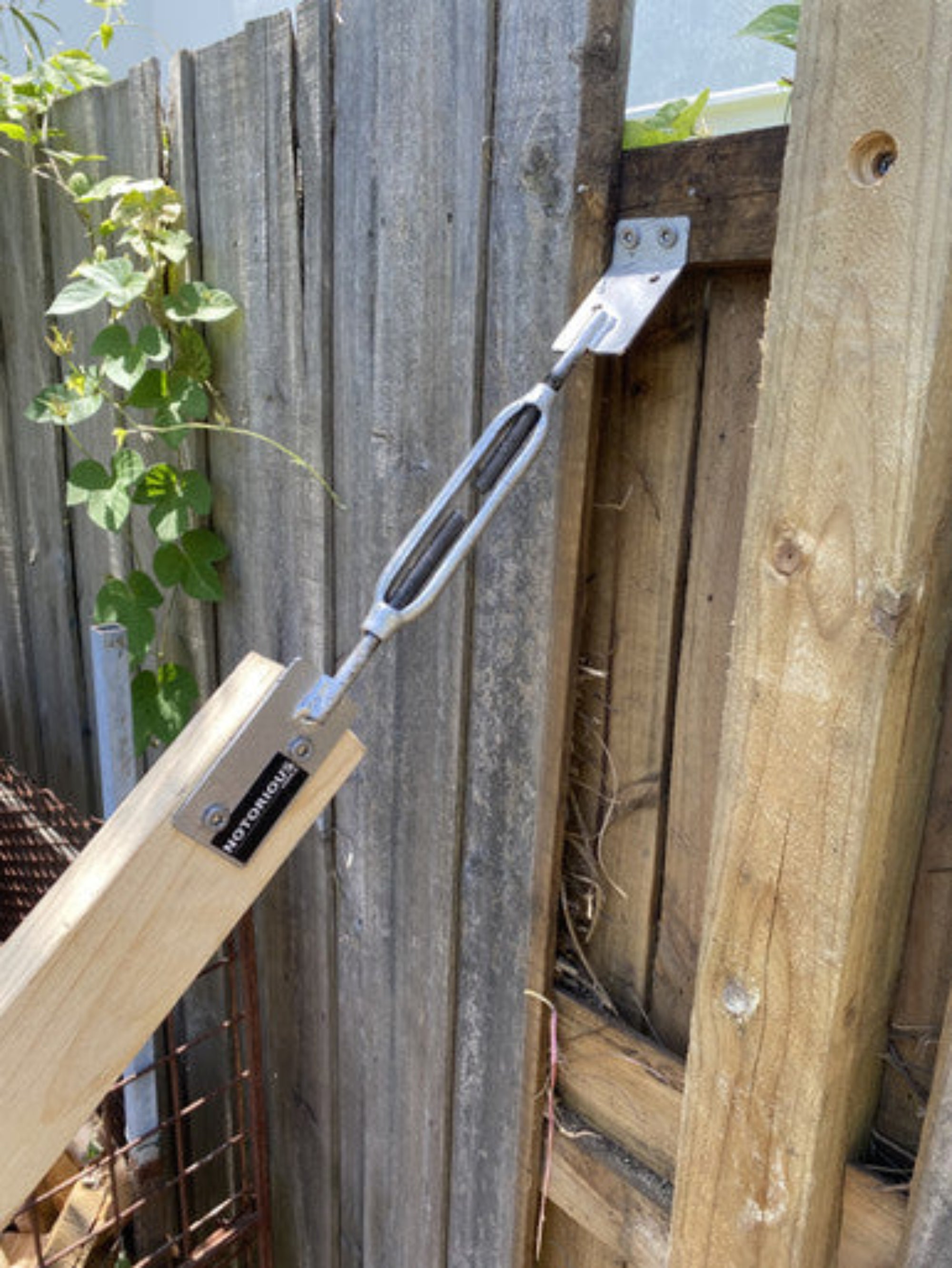 Adjustable Frame Brace Heads