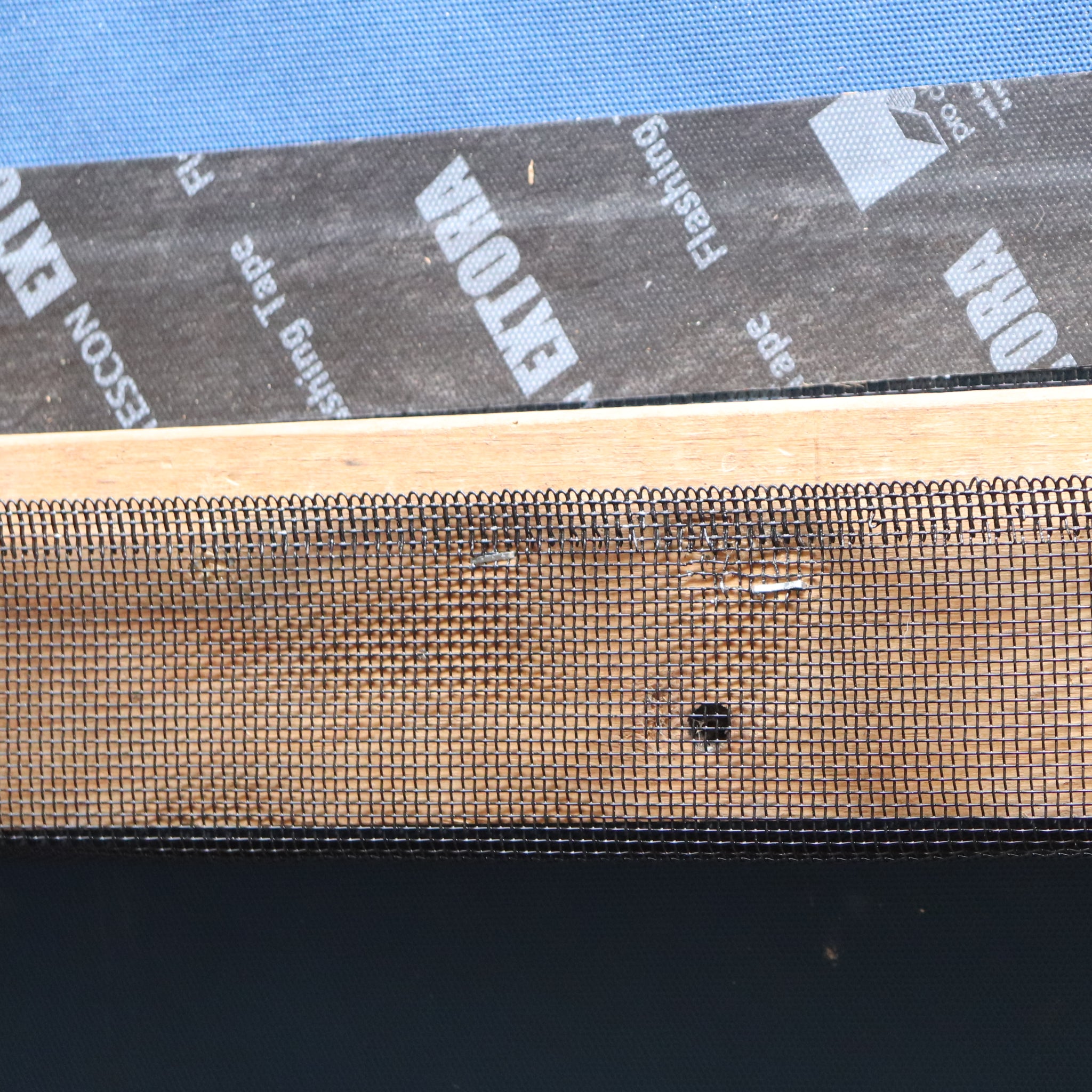 30m Cavity Closer Aluminum Ember Mesh